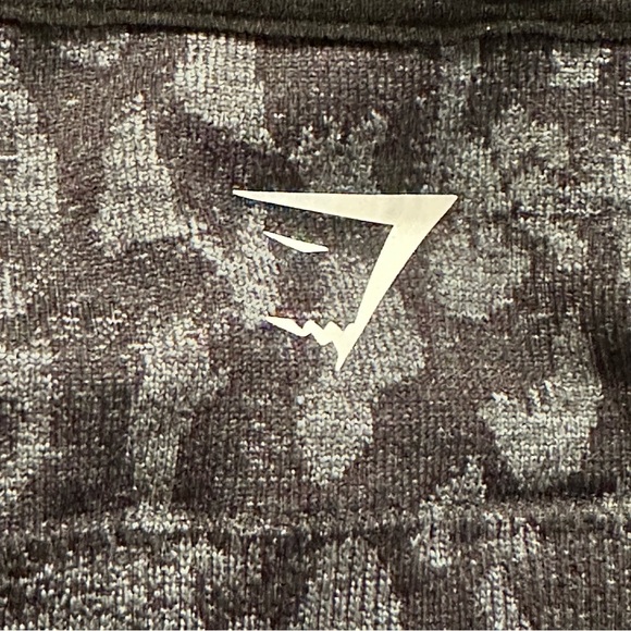 GYMSHARK adapt seamless sports bra gray & black leopard Size Small - Picture 9 of 9